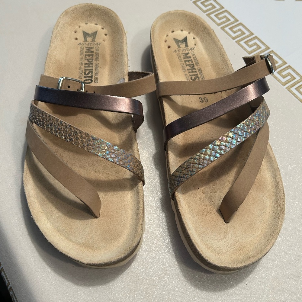 Mephisto Brown Sandals with Contoured Footbed